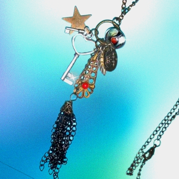 Keys, Star & Tassel Eclectic Necklace - Picture 13 of 16